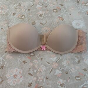 Xhilaration 32B beige padded push-up strapless bra
